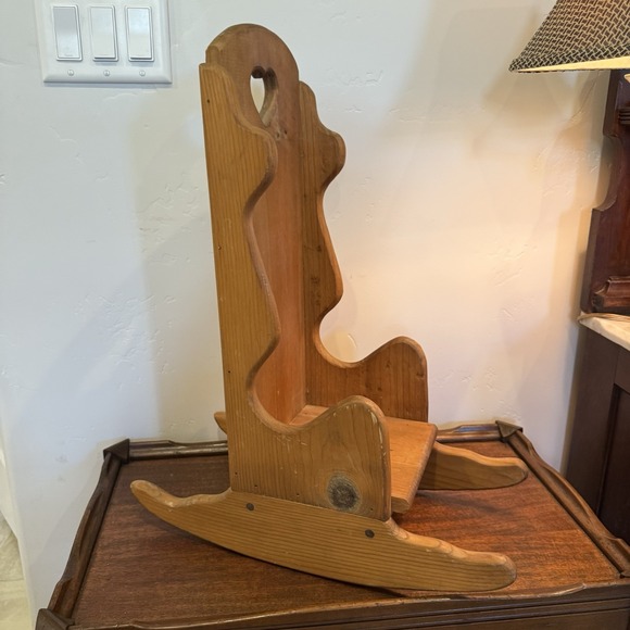 Vintage Handmade Wood Doll Rocking Chair Plant Stand Heart Cutout Cottagecore - Picture 3 of 10